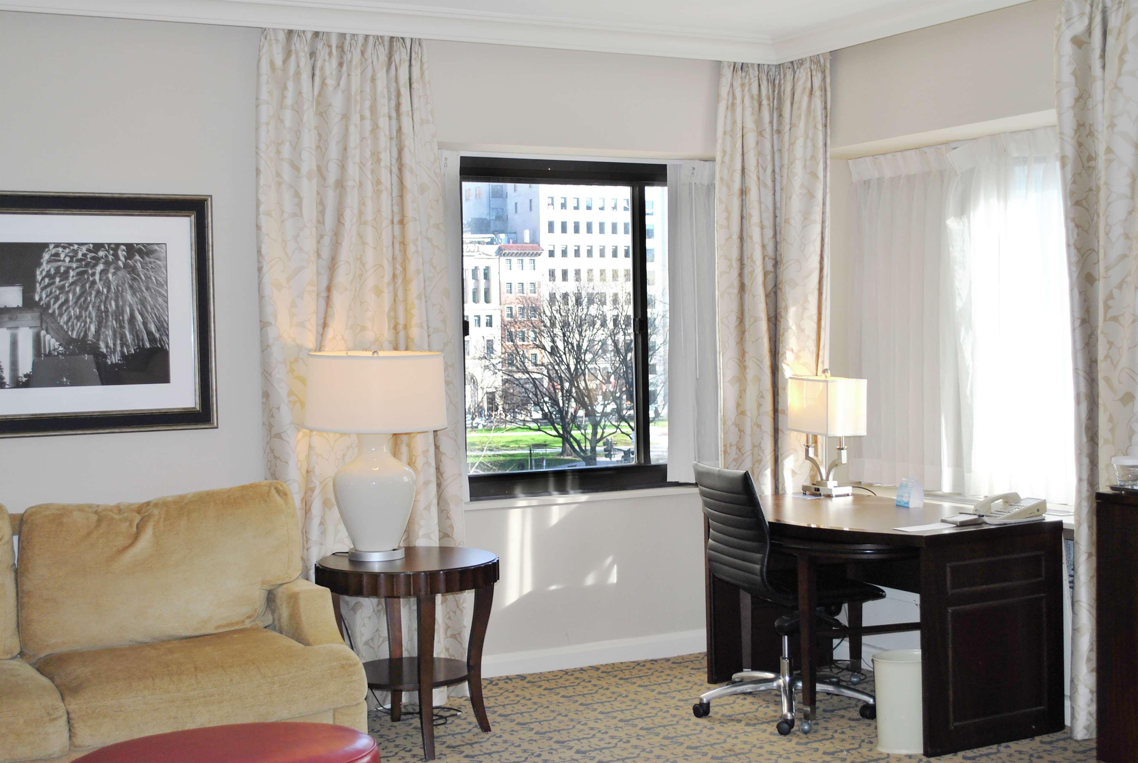 Capital Hilton Hotell Washington Exteriör bild