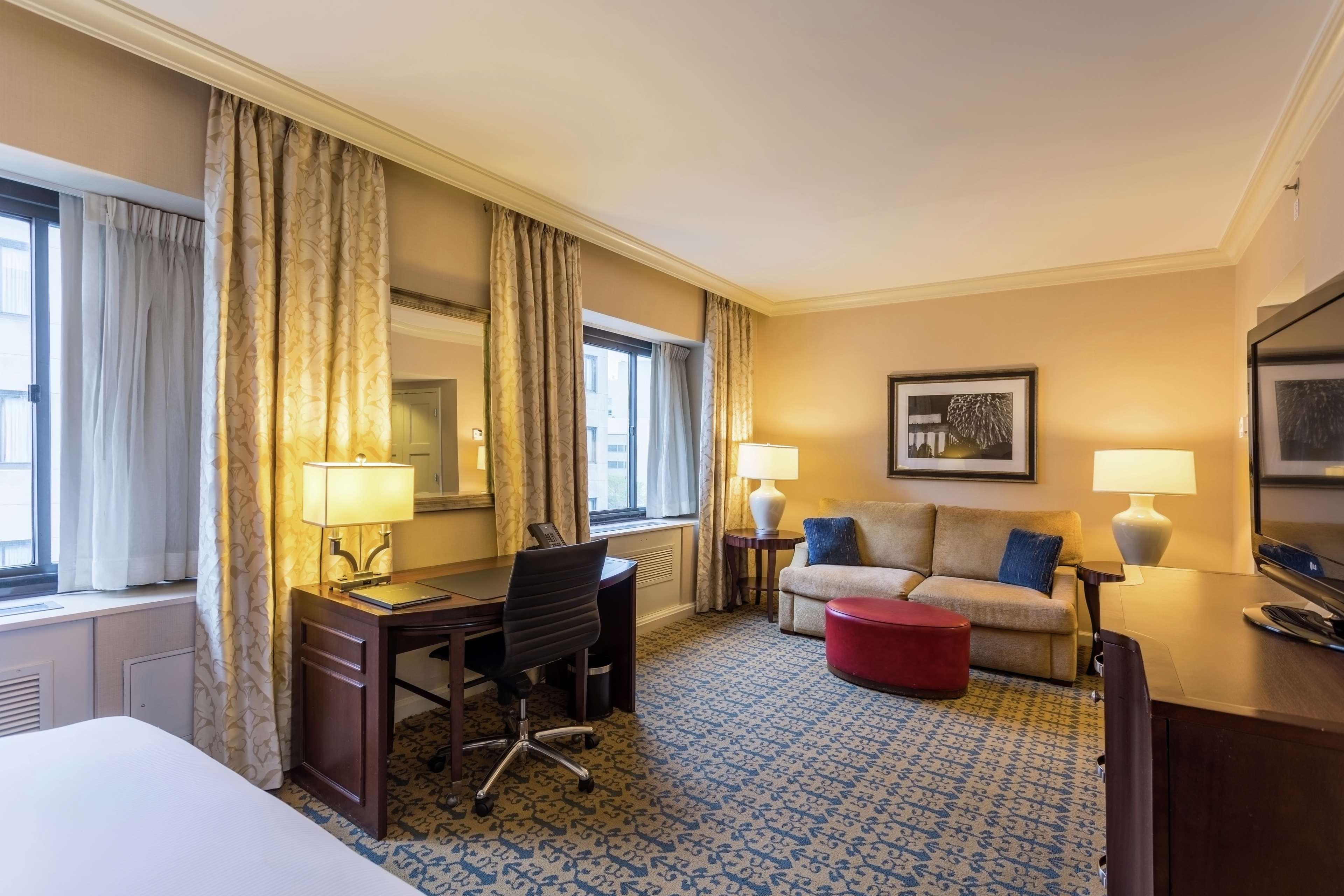 Capital Hilton Hotell Washington Exteriör bild